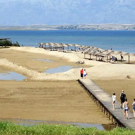 Coastal Couple Retreat In Semesterbostad Zadar